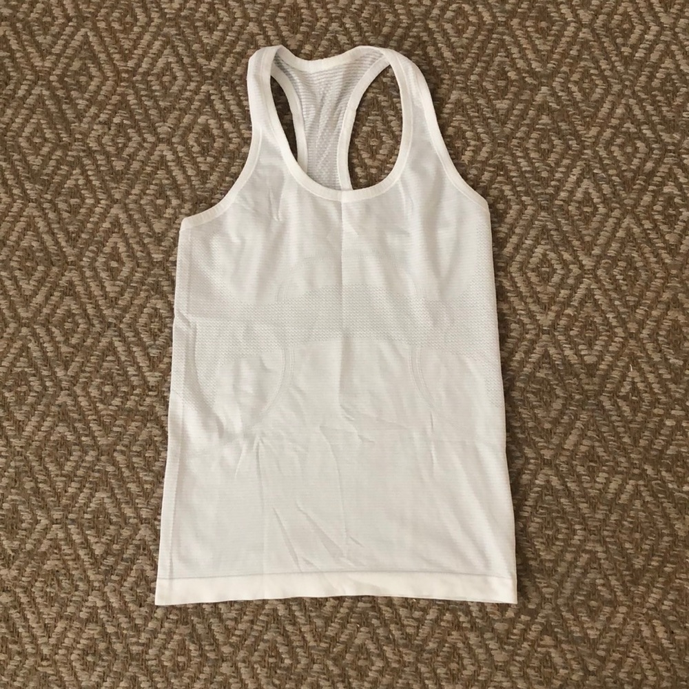 Lululemon Run Swiftly Tank